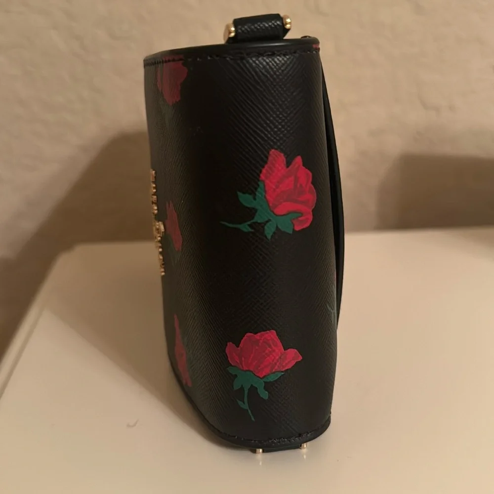 Kate Spade Rose Crossbody! - Picture 11 of 12